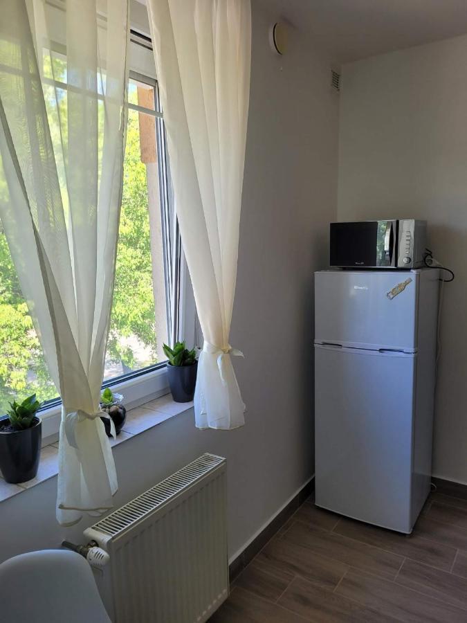 Cili Apartman Eger Apartment Екстериор снимка